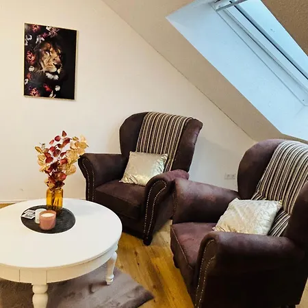 Nelly In Steinbeck 레케