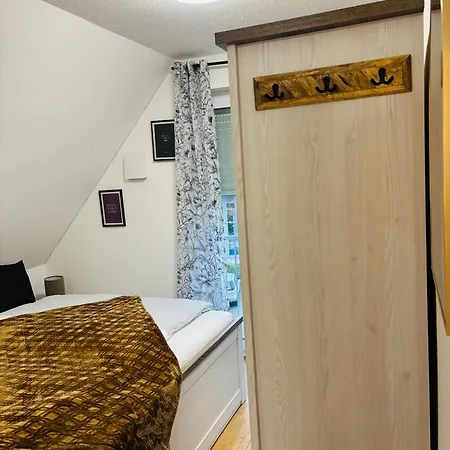 Nelly In Steinbeck 레케