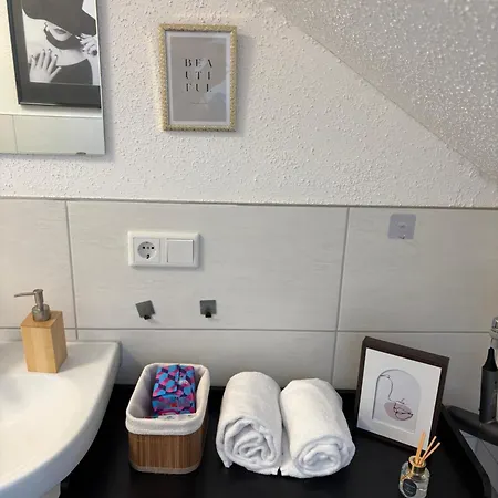 Nelly In Steinbeck * Recke